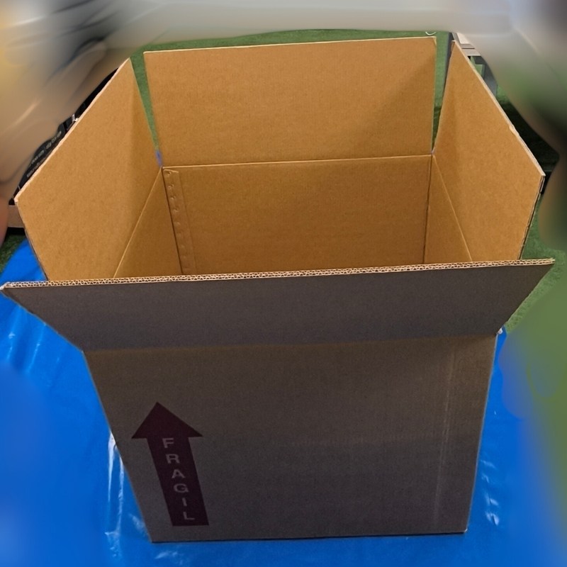 caja-pekena-fuerta-marcafragil-2